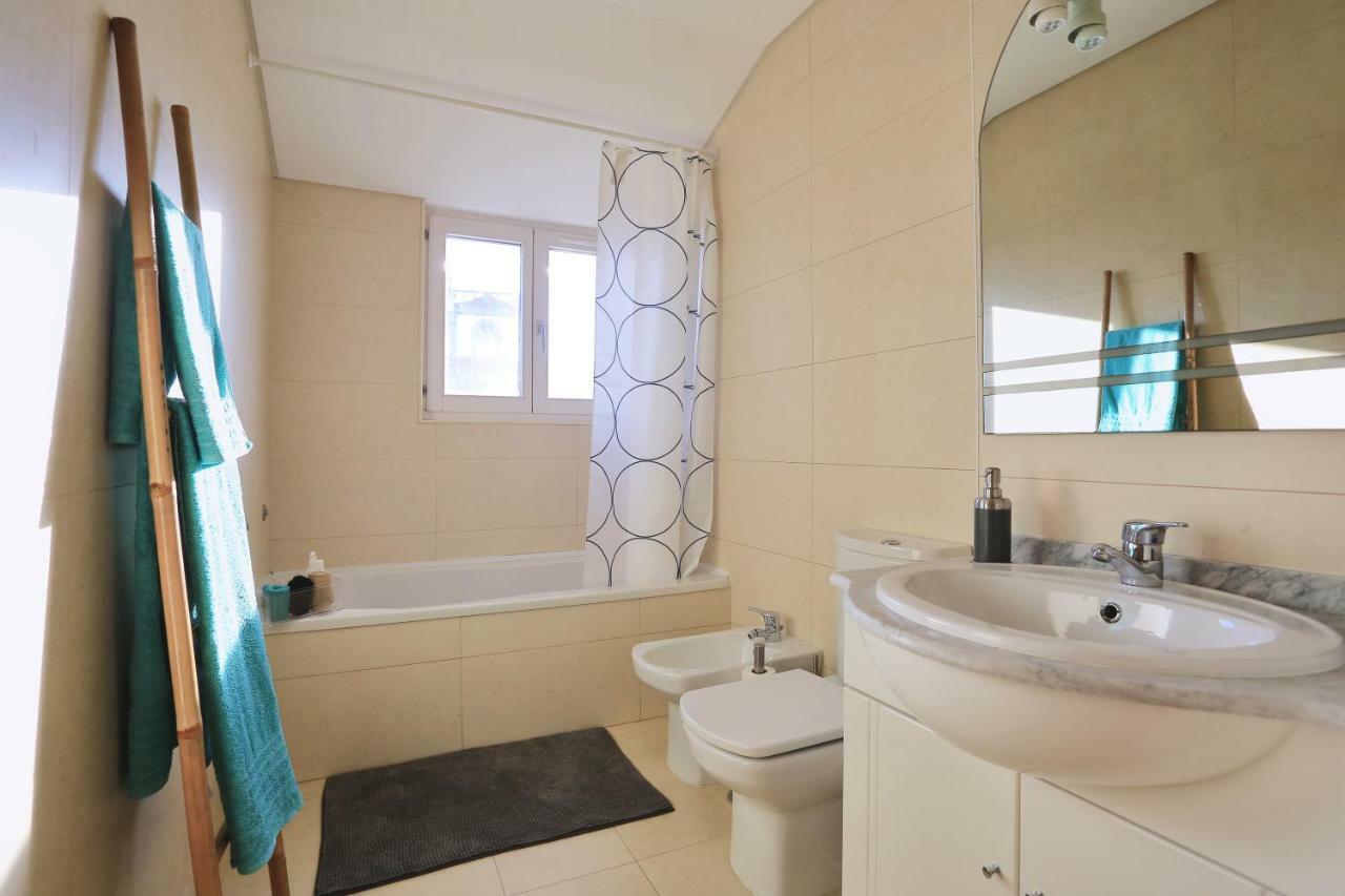 Bright Sao Domingos Apartments Віана-ду-Каштелу Екстер'єр фото
